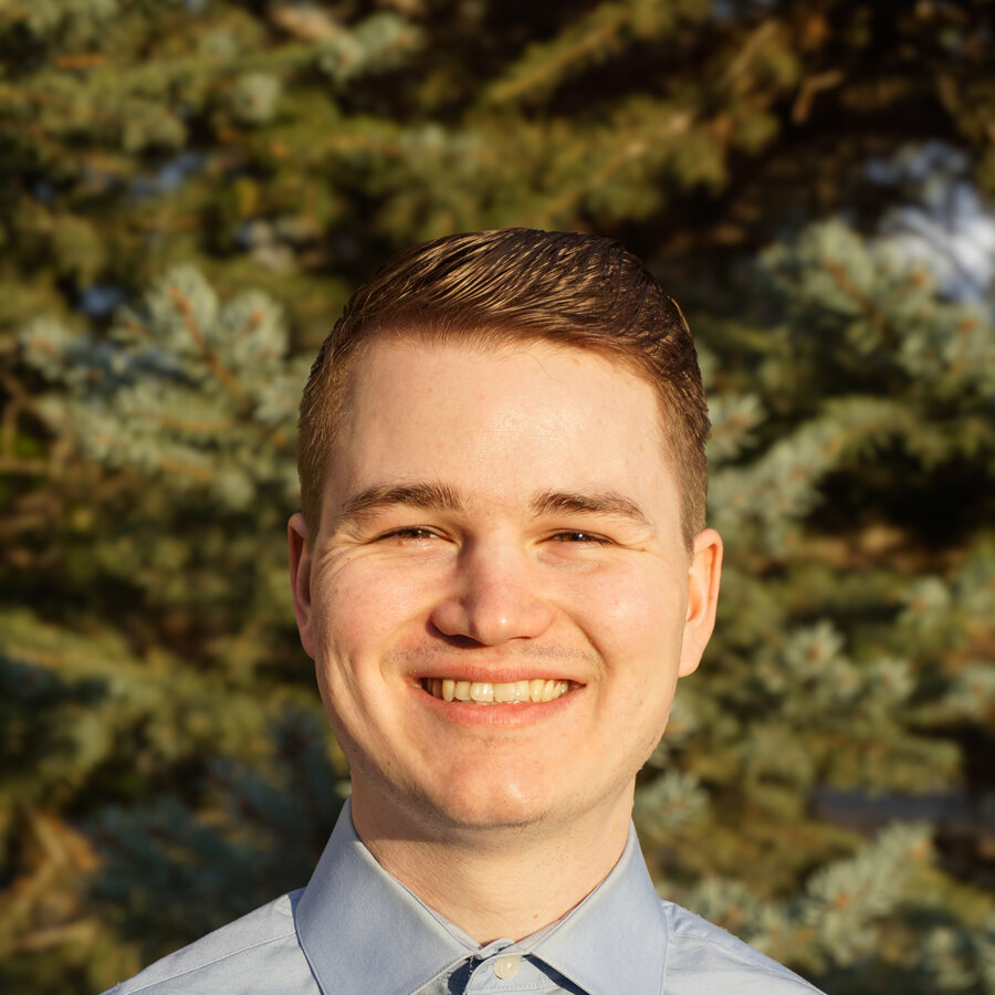 Portrait of the bookkeeper behind Parker & Co. Accounting Services